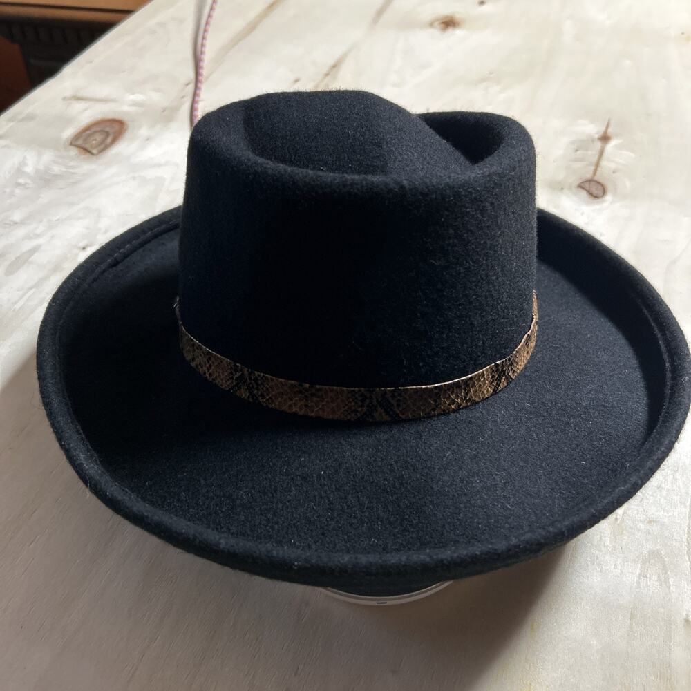 Universal Thread Black Wool Felt Gambler Hat Telescope Crown Snake Band Women's